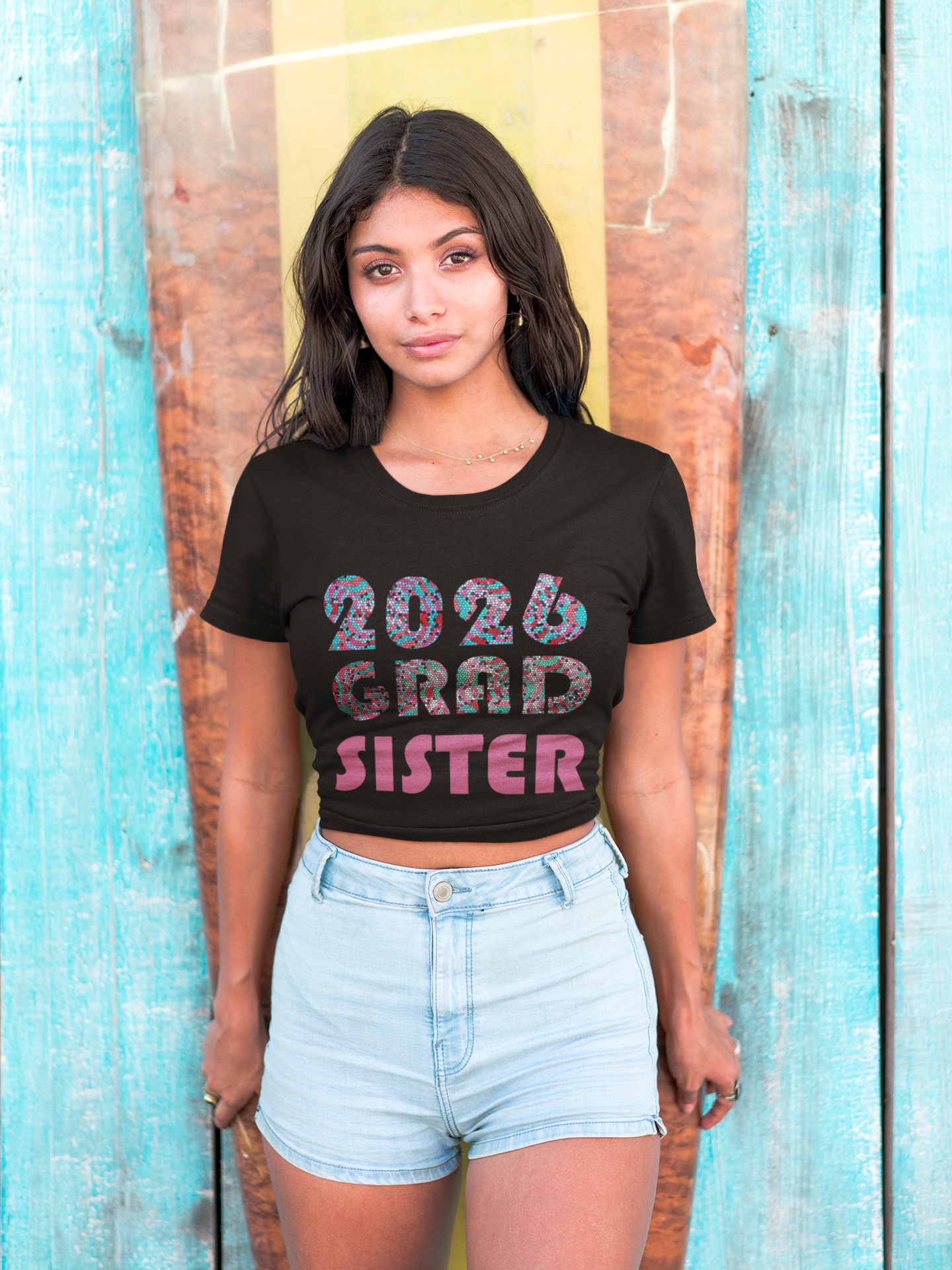 2026 Grad Sister T-Shirt — Bold Retro Graduation Tee for Proud Sisters