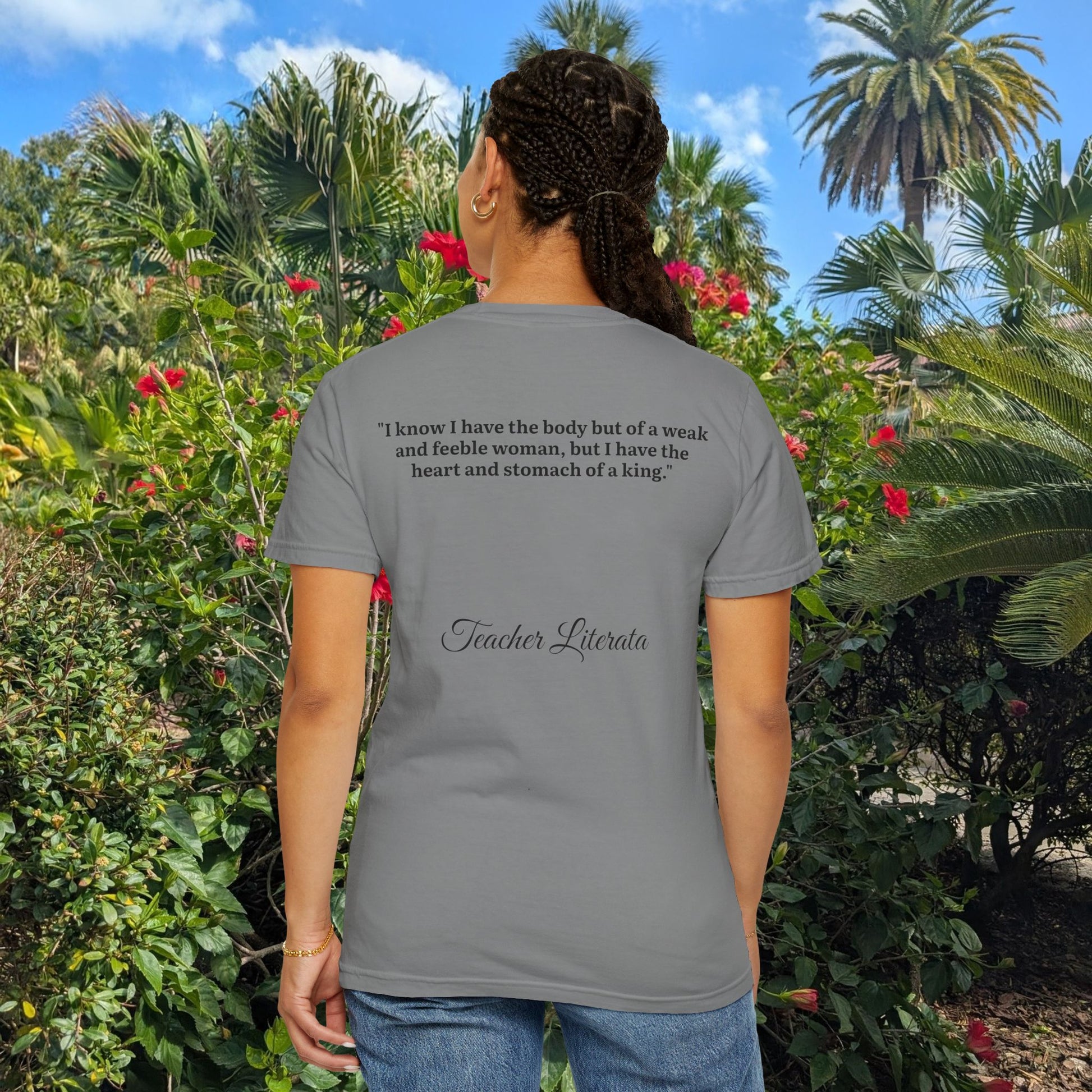 Queen Elizabeth I Portrait Tee — Vintage Art Graphic T-Shirt - Nensensical