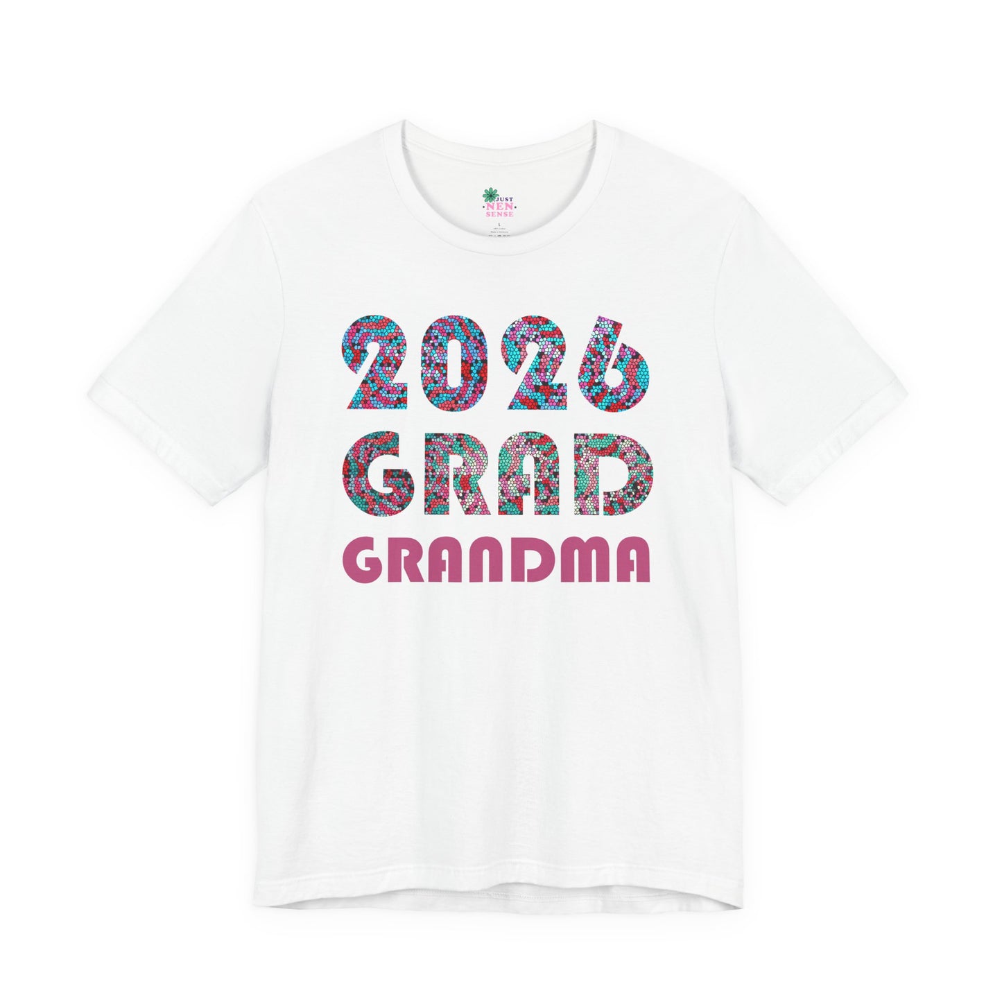 2026 Grad Grandma T-Shirt — Bold Retro Graduation Tee for Proud Grandmas