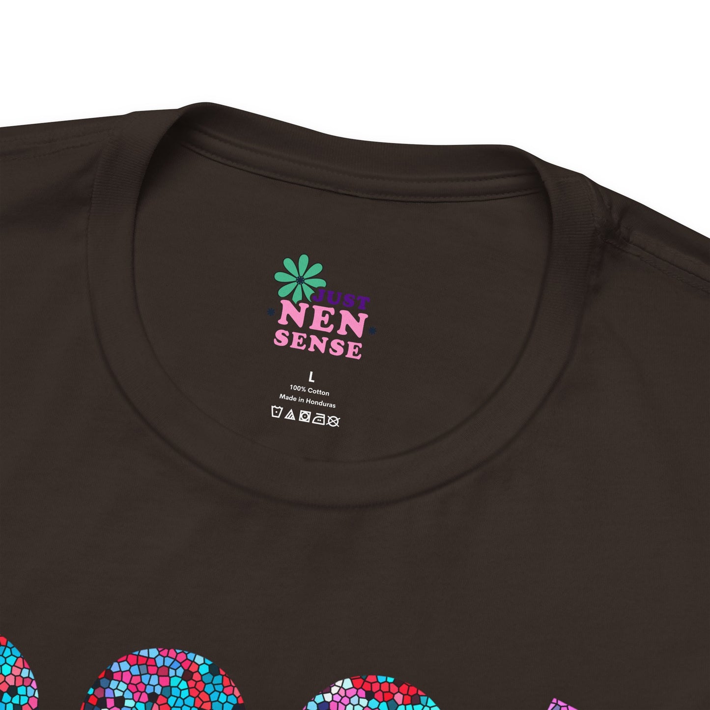 2026 Grad Grandma T-Shirt — Bold Retro Graduation Tee for Proud Grandmas